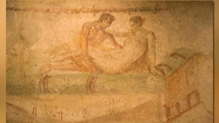 Trei turişti au fost arestaţi după o partidă de sex în ruinele din Pompei