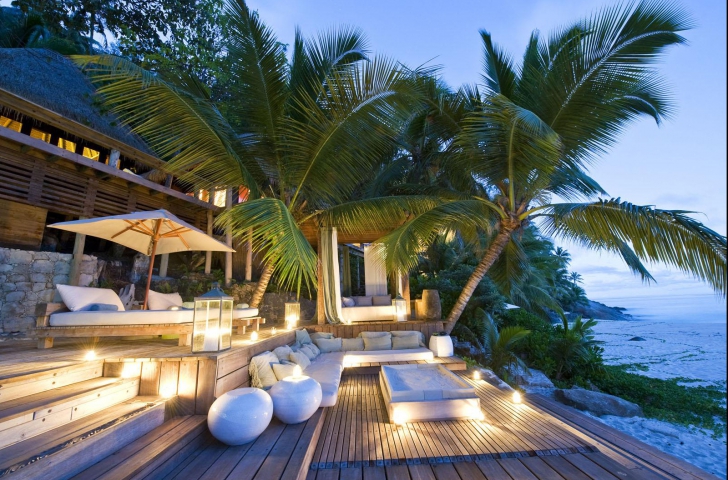 Cât costă o cameră pentru două persoane în plin sezon în Seychelles