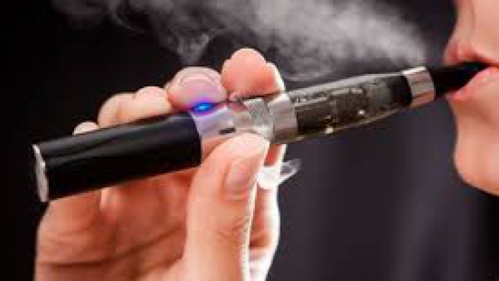 Cât de "sigure" sunt țigaretele electronice? Rezultatele șocante ale unui studiu făcut de japonezi
