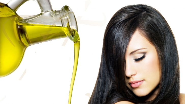 Cum să ai un păr frumos şi sănătos cu ajutorul uleiului de măsline