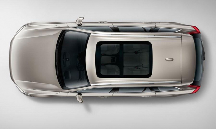 Volvo  XC90: Cum arată noul SUV vârf de gamă Volvo, primul vehicul dezvoltat de proprietarul chinez