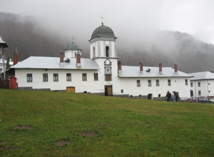 Mănăstirea Frăsinei din judeţul Vâlcea