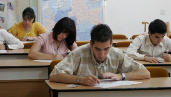 UNIVERSITATEA FĂRĂ BAC: Încep înscrierile tinerilor fără diplomă de BAC