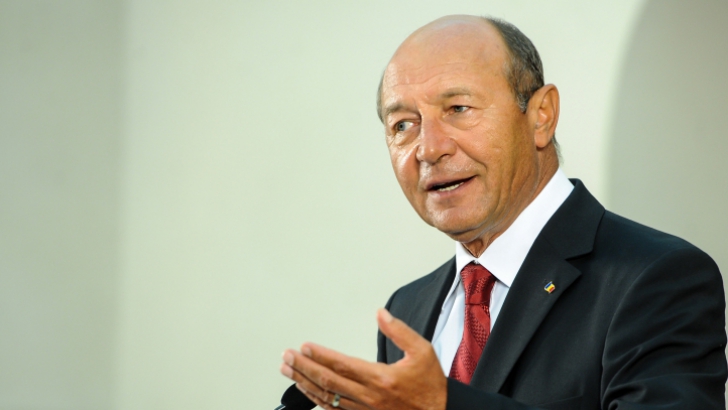 Băsescu: Cu siguranță nu voi rămâne în stradă