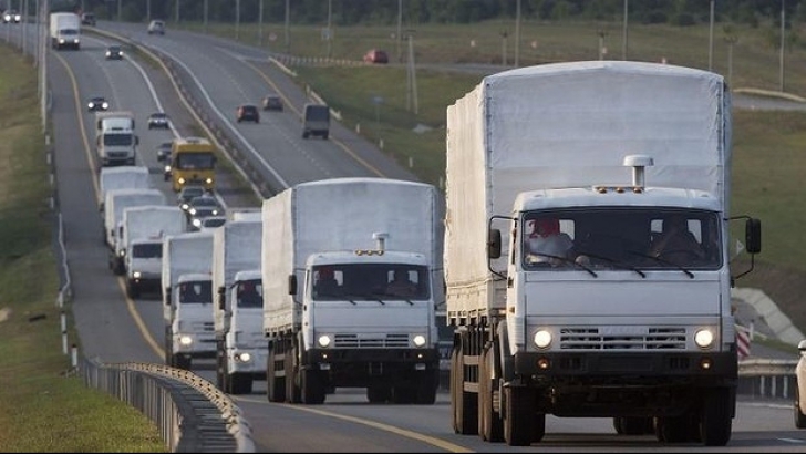 Peste 170 de camioane ruseşti cu ajutoare umanitare au pătruns în estul Ucrainei