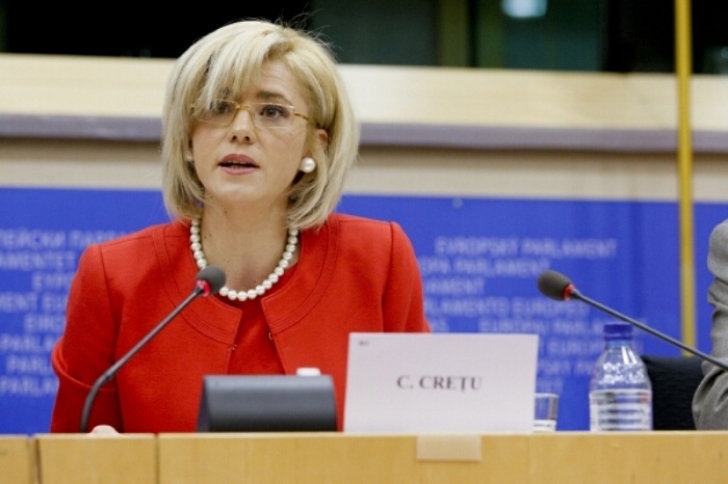 Juncker a hotărât să discute doar cu Corina Creţu pentru postul de comisar european