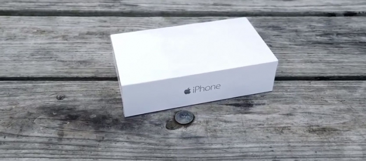 Unboxing iPhone 6 şi iPhone 6 Plus. Cum arată noile telefoane şi cu ce vin în cutie 