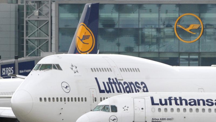 Lufthansa anulează 700 de zboruri din cauza grevei piloților. 84.000 de pasageri, afectați