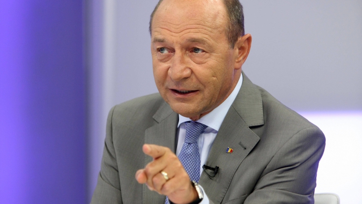 Băsescu: Victor Ponta, UN FARSEUR. E mai PERICULOS decât Iliescu şi Năstase