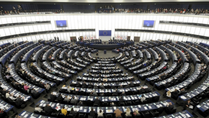 Parlamentul European a aprobat o sumă RECORD pentru a ajuta disponibilizaţii de la MECHEL