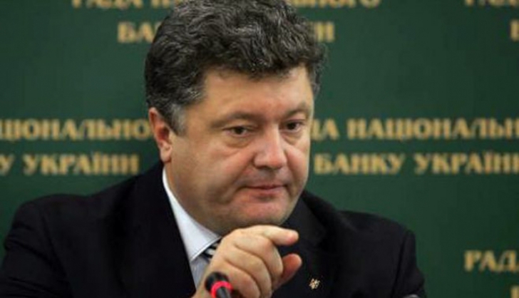 Petro Poroşenko, dispus să le acorde autonomie temporară separatiştilor din estul Ucrainei