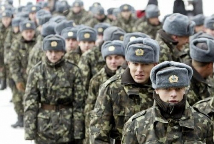 NATO: Aproximativ o mie de soldaţi ruşi se află, în continuare, în estul Ucrainei