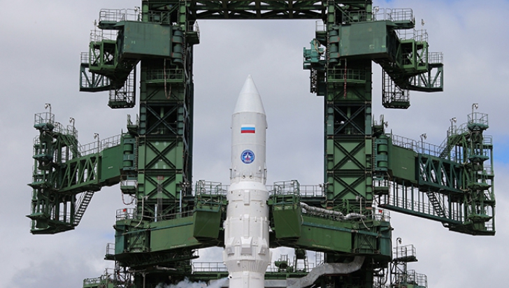 Rusia pregăteşte o versiune "ultra-grea" a noului ei lansator spaţial Angara