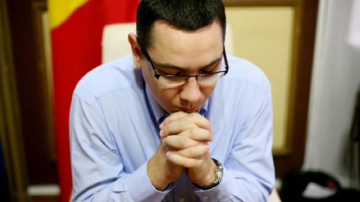 Victor Ponta a blocat comentariile criticilor.