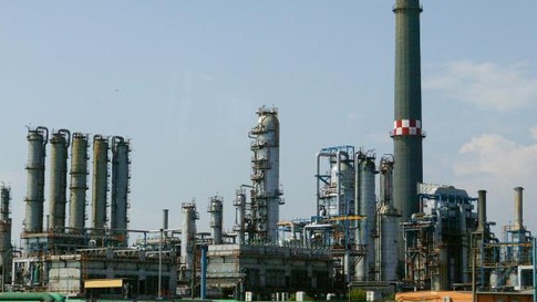 Bubuie prețul petrolului înainte de alegerile din Statele Unite. Cotațiile țițeiului au crescut cu aproape 3%