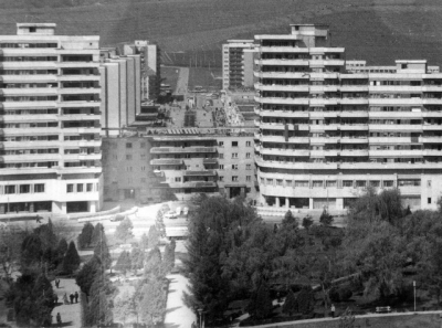 Cum a mutat Ceauşescu un bloc de 80 de apartamente cu tot cu locatari