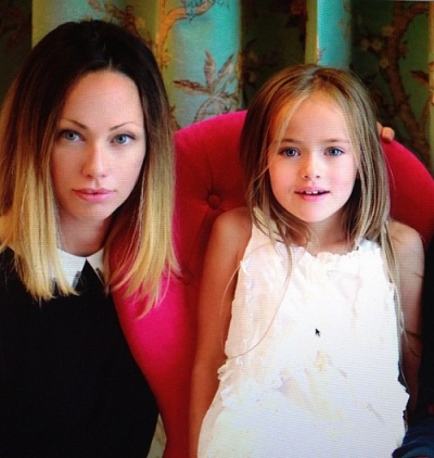 Kristina Pimenova, cea mai frumoasă fetiţă din lume, are 6 ani