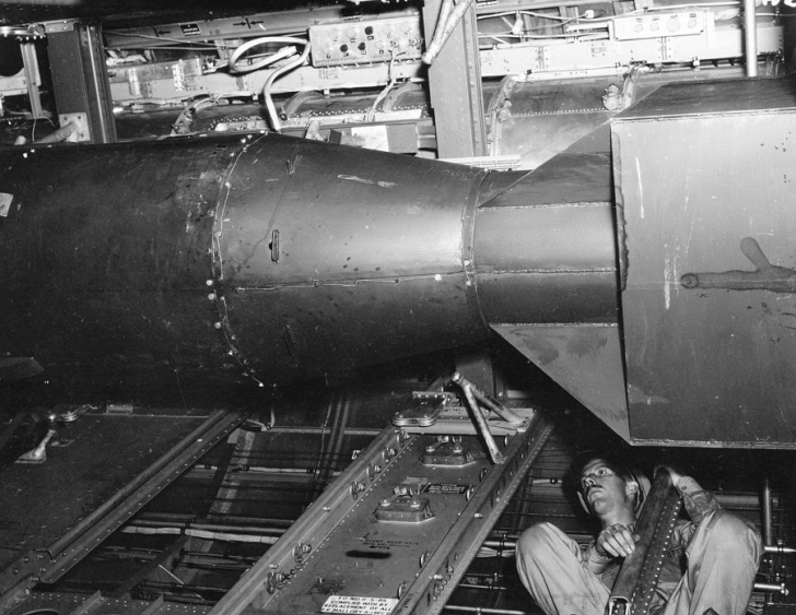 Fotografii DECLASIFICATE. Cum arătau bombele atomice de la Hiroshima şi Nagasaki