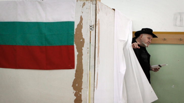 Bulgarii se întorc la urne