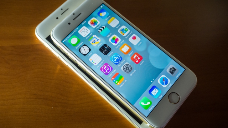 iPhone 6 Plus review: Apple a făcut o paletă din cel mai iubit telefon și a făcut-o prost