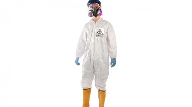 Echipament de protecţie anti-Ebola, pus în vânzare de Halloween