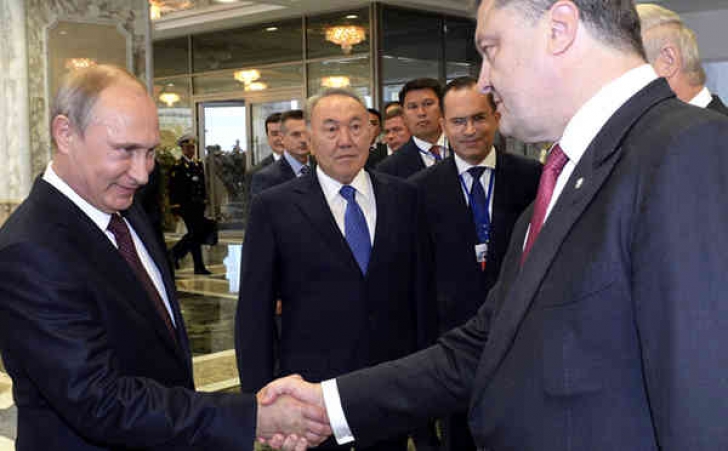 Vladimir Putin și Petro Poroșenko au ajuns la un acord privind livrările de gaze 