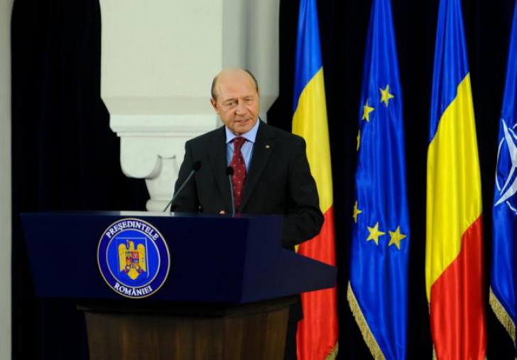 Băsescu atacă la CCR abrogarea articolului 276, privind presiunile la adresa justiției