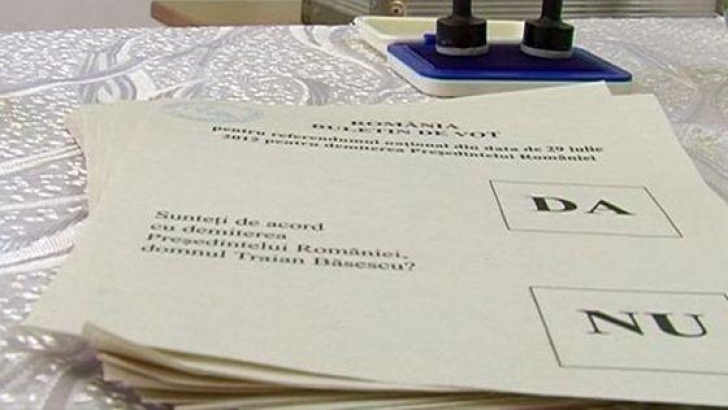 Peste 140 de persoane din Gorj şi Vrancea, aduse la Bucureşti pentru audieri în dosarul referendumului