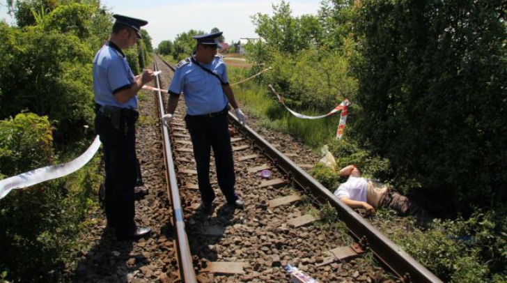 TRIST - Un fotbalist din România s-a SINUCIS. S-a aruncat în faţa trenului