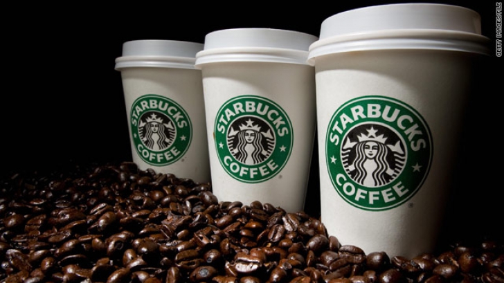 Mega Image a pus pe rafturi de câteva zile cafeaua "la pahar" de la Starbucks