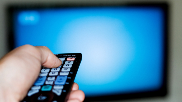 ALEGERI PREZIDENŢIALE 2014: 307 televiziuni şi radiouri vor reflecta campania