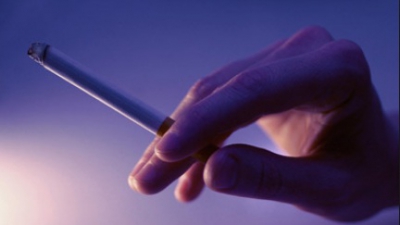 FUMATUL PASIV. Ce se &icirc;nt&acirc;mplă cu corpul tău dacă stai &icirc;n preajma unui FUMĂTOR