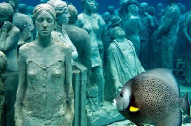 Imagini inedite cu cea mai mare sculptură subacvatică din lume
