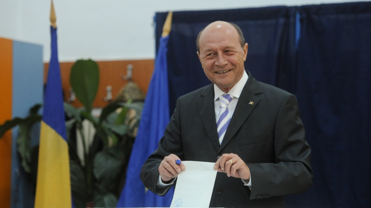 ALEGERI PREZIDENȚIALE 2014 DIASPORA: Traian Băsescu solicită prelungirea programului de votare