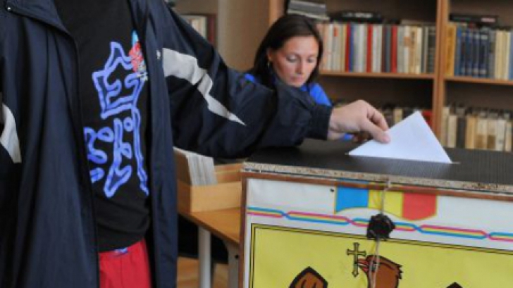 Alegeri în Republica Moldova. 43 000 de cetățeni au votat în prima oră de la deschiderea urnelor