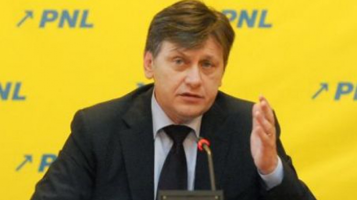 Antonescu: Continuatorul lui Băsescu și al politicilor sale este Ponta  
