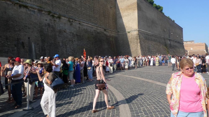 ALEGERI PREZIDENTIALE 2014. SURPRIZĂ - Cine a vrut să voteze la urna românilor de la Roma