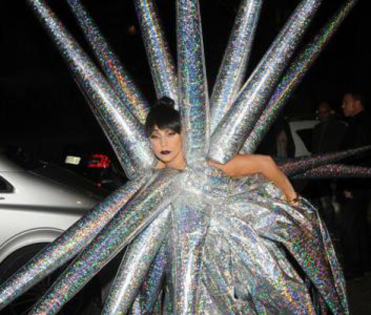 Cum i-a șocat Lady Gaga pe parizieni