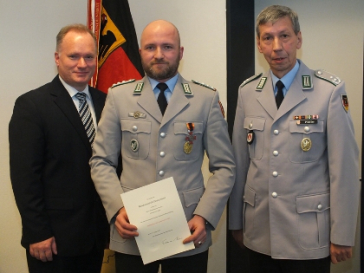 Robert Negoita şi-a tras consilier neamţ: Bernd Pfeiffer, locotenent în rezervă al armatei germane