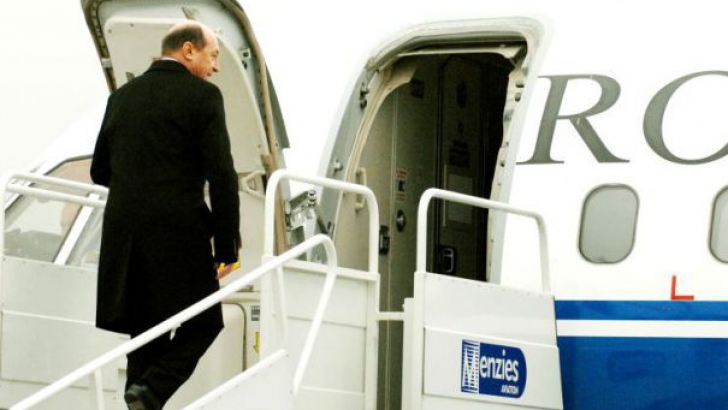 Zborul aeronavei prezidenţiale, deviat. Avionul lui Băsescu a aterizat la Sibiu