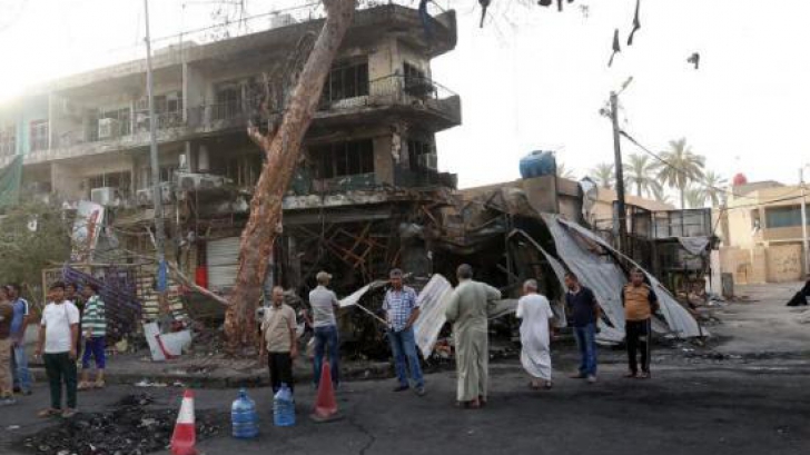 Cel puţin şapte morţi şi zeci de răniţi în două atentate comise la Bagdad