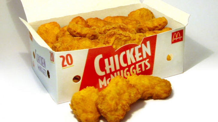 Ce conţin de fapt Chicken McNuggets, bucăţile de pui de la McDonald's