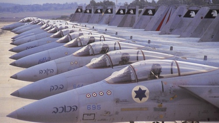 Avioane israeliene