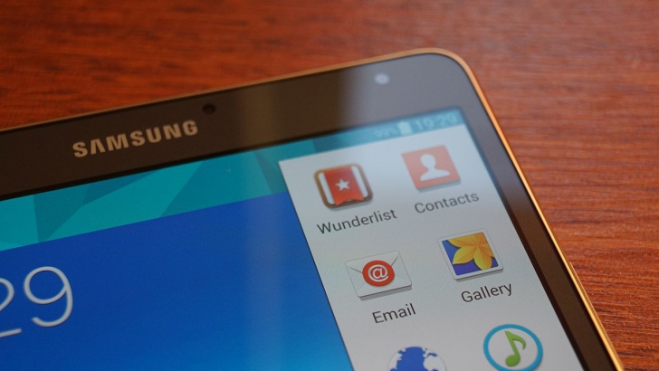 De la Samsung vine CEA MAI BUNĂ: Dacă vrei o tabletă, asta e campioana din 2014!
