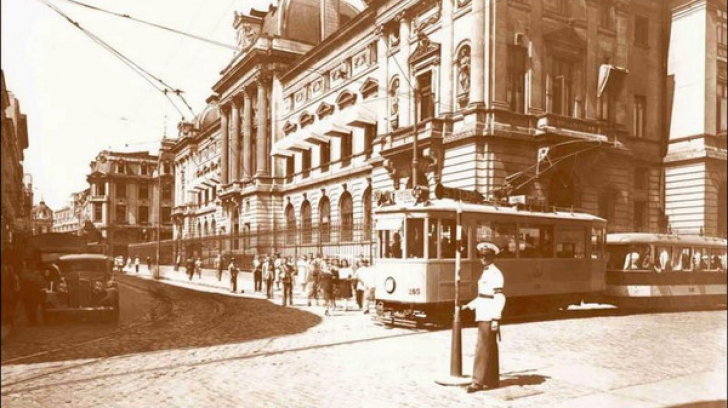 Primul tramvai electric din Bucureşti pornea acum 120 de ani - FOTOGRAFII DE COLECŢIE