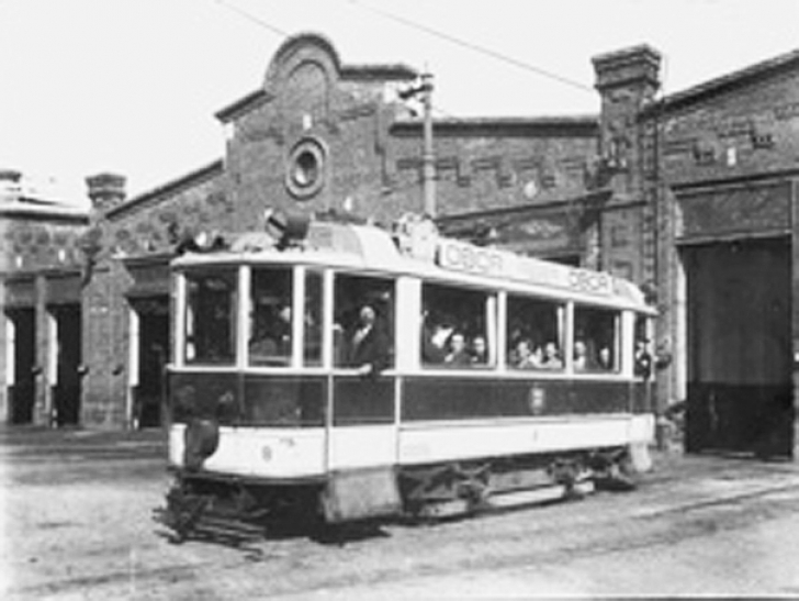 Primul tramvai electric din Bucureşti pornea acum 120 de ani - FOTOGRAFII DE COLECŢIE