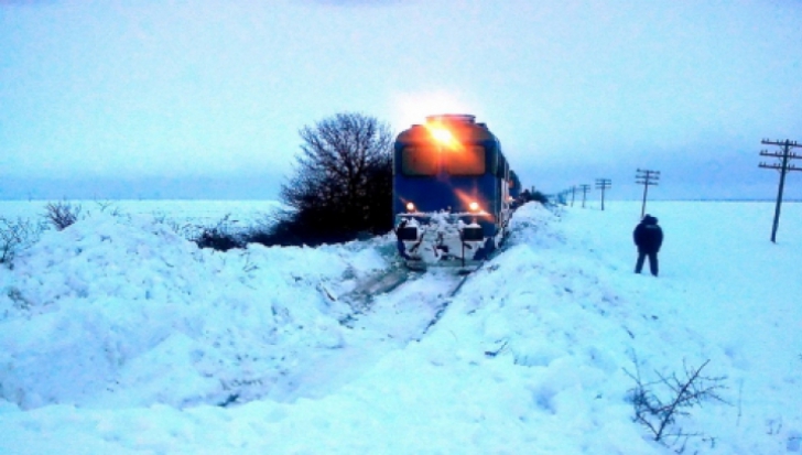 40 de trenuri, anulate din cauza ninsorii - UPDATE