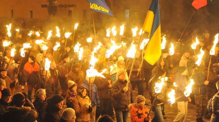 Marş cu torţe la Kiev