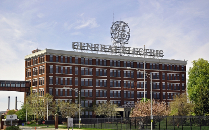 General Electric ia în calcul extinderea capacităţii fabricii de echipament petrolier din Ploieşti