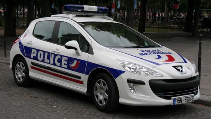 Cazul poliţistei ucise joi în sudul Parisului: Bărbatul suspectat a fost identificat